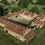Le Clos De Moncouche بيت للعطل